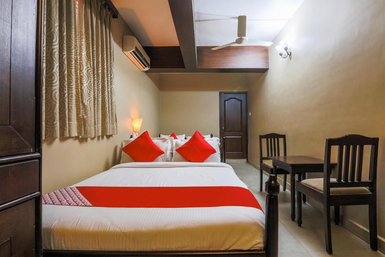 Hotel O Kams Coco De Parra