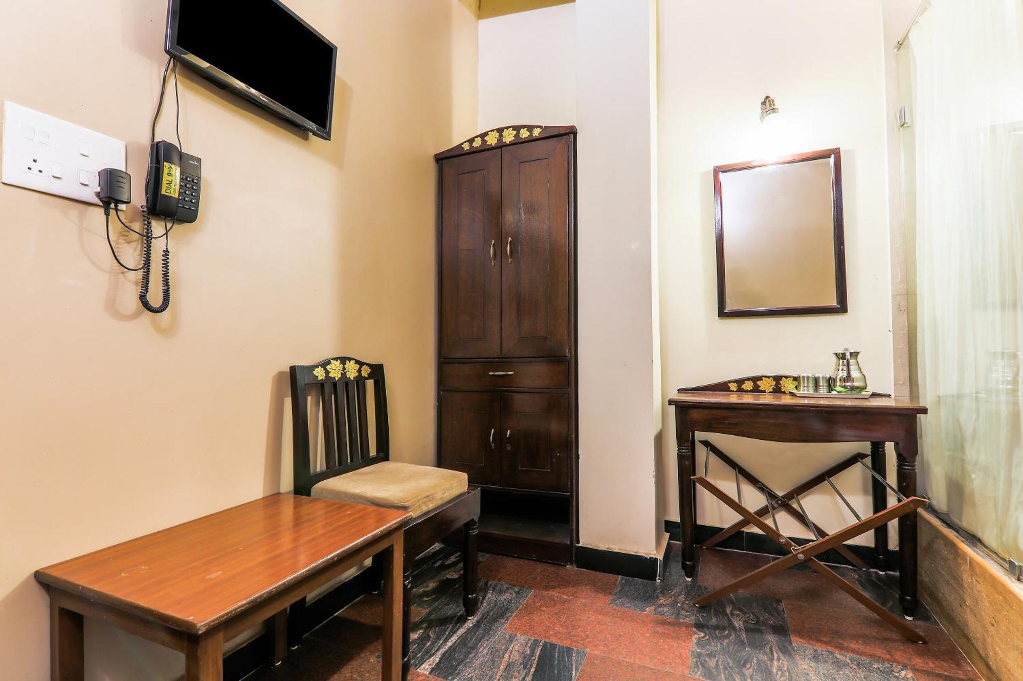 Hotel O Kams Coco De Parra 4* Baga